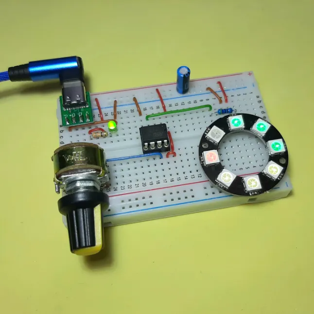 Neopixel WS2812 strip controlled by potentiometer