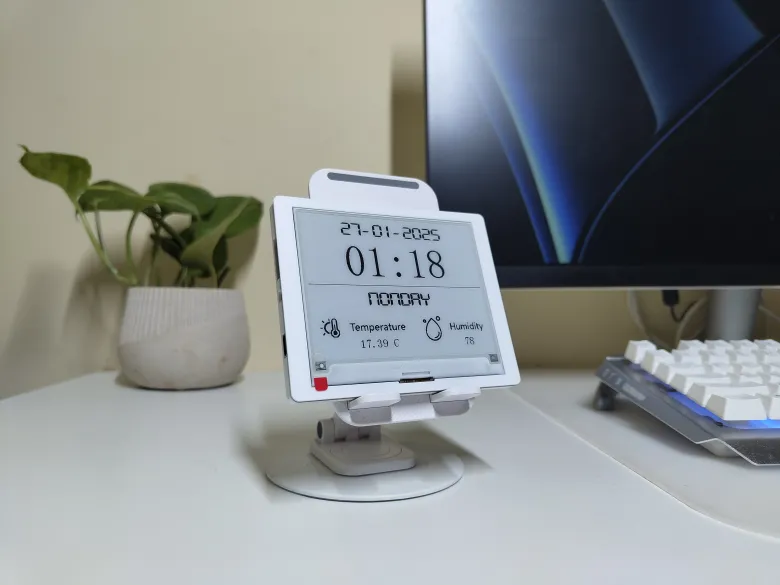 The E-Ink Weather Clock: Your Ultimate Desk Accessory